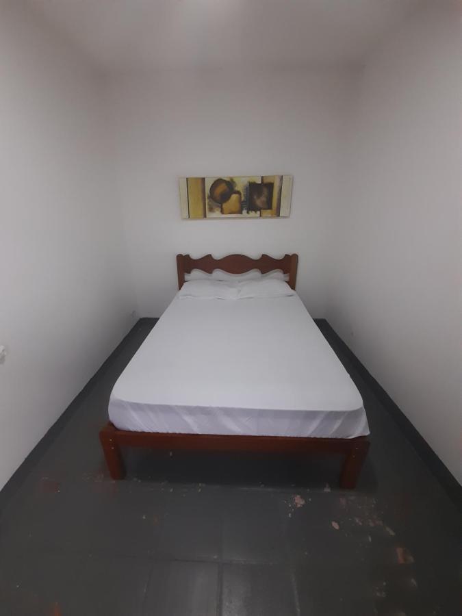 Perola House Vandrehjem Guarujá Eksteriør billede